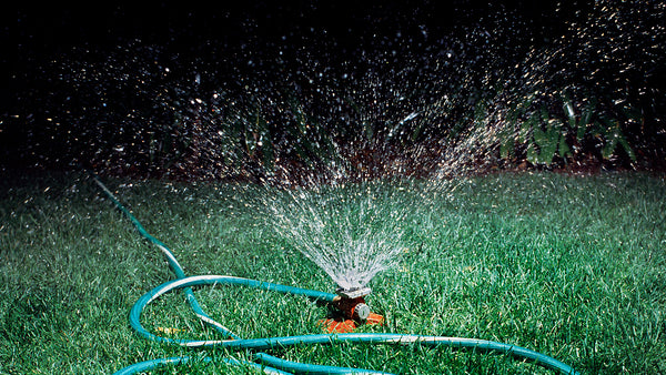 How to Select the Correct Sprinkler System for Your Lawn